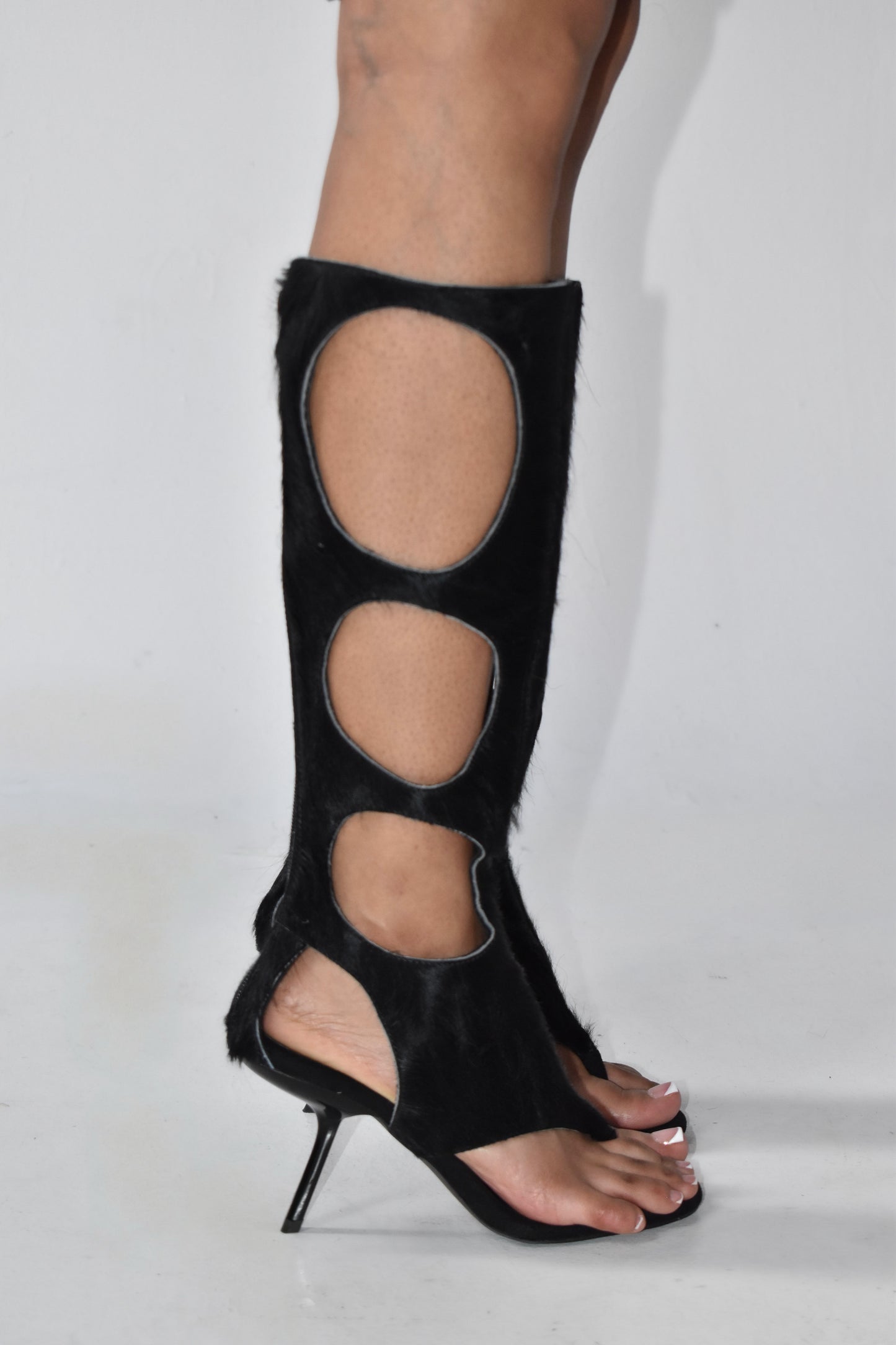 IOANNES COWHIDE THONG BOOTS- SHADOW BLACK