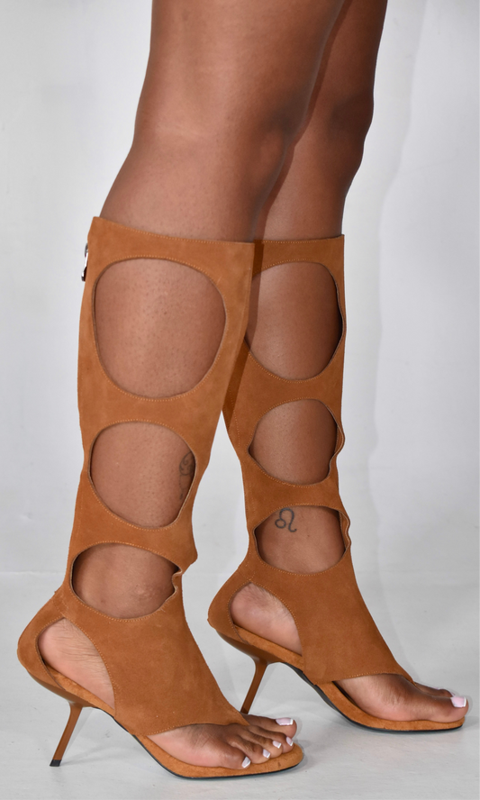 IOANNES SUEDE THONG BOOTS -ROAN BROWN