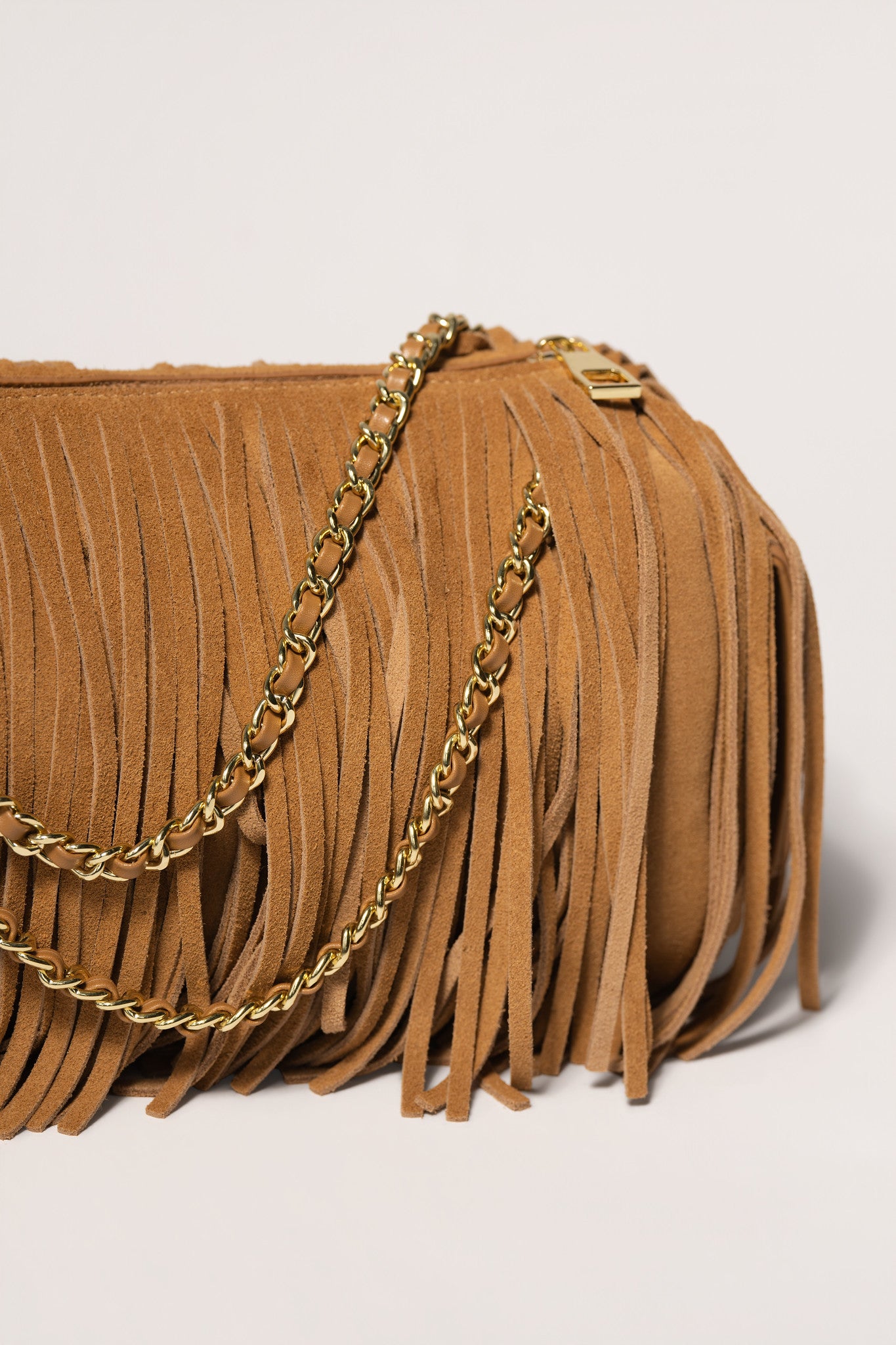 MaryGo Fringe Trotter - Sande Suede