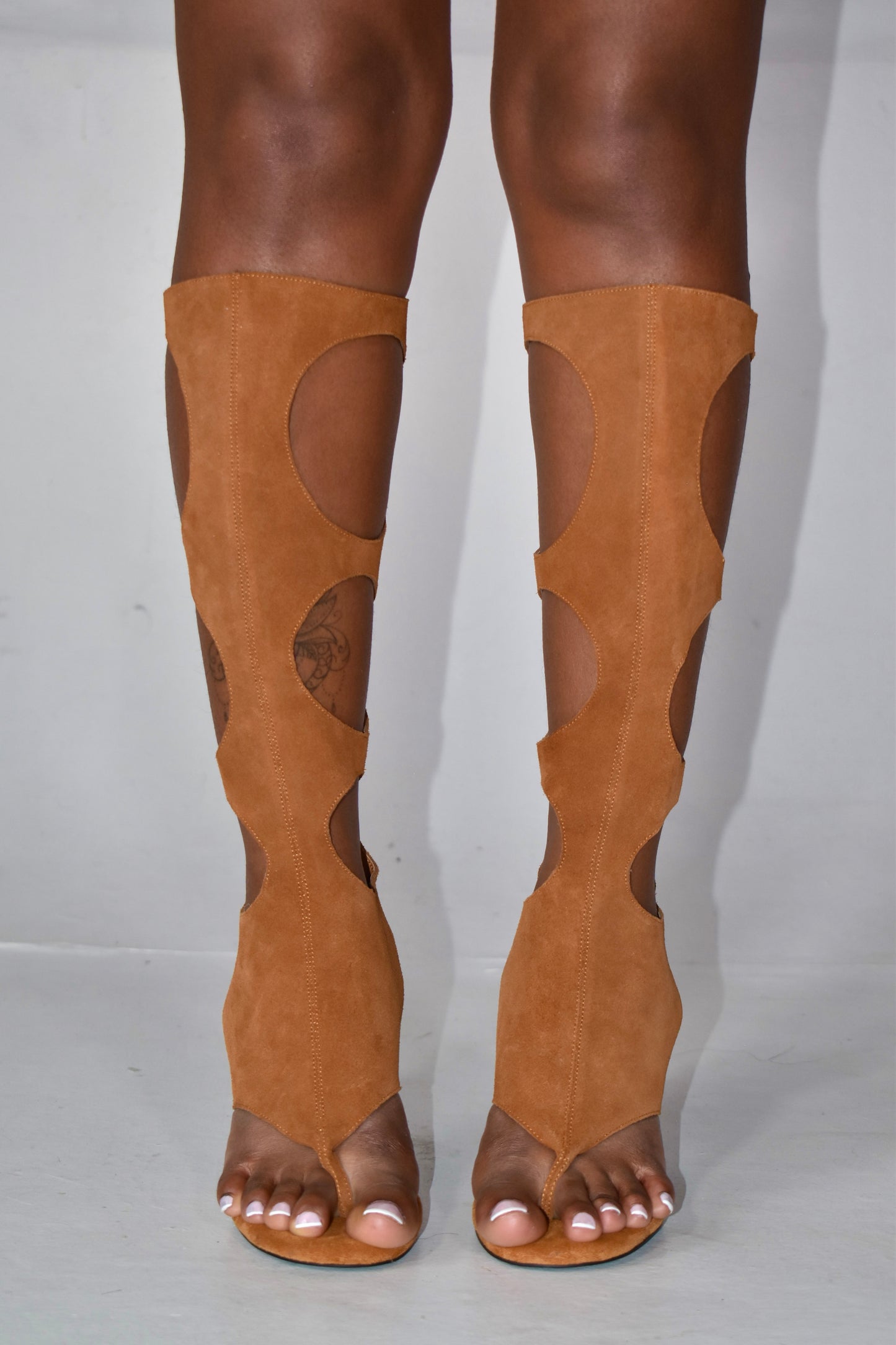 IOANNES SUEDE THONG BOOTS -ROAN BROWN