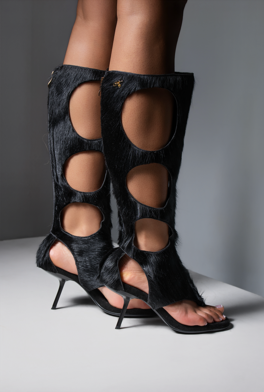 IOANNES COWHIDE THONG BOOTS- SHADOW BLACK