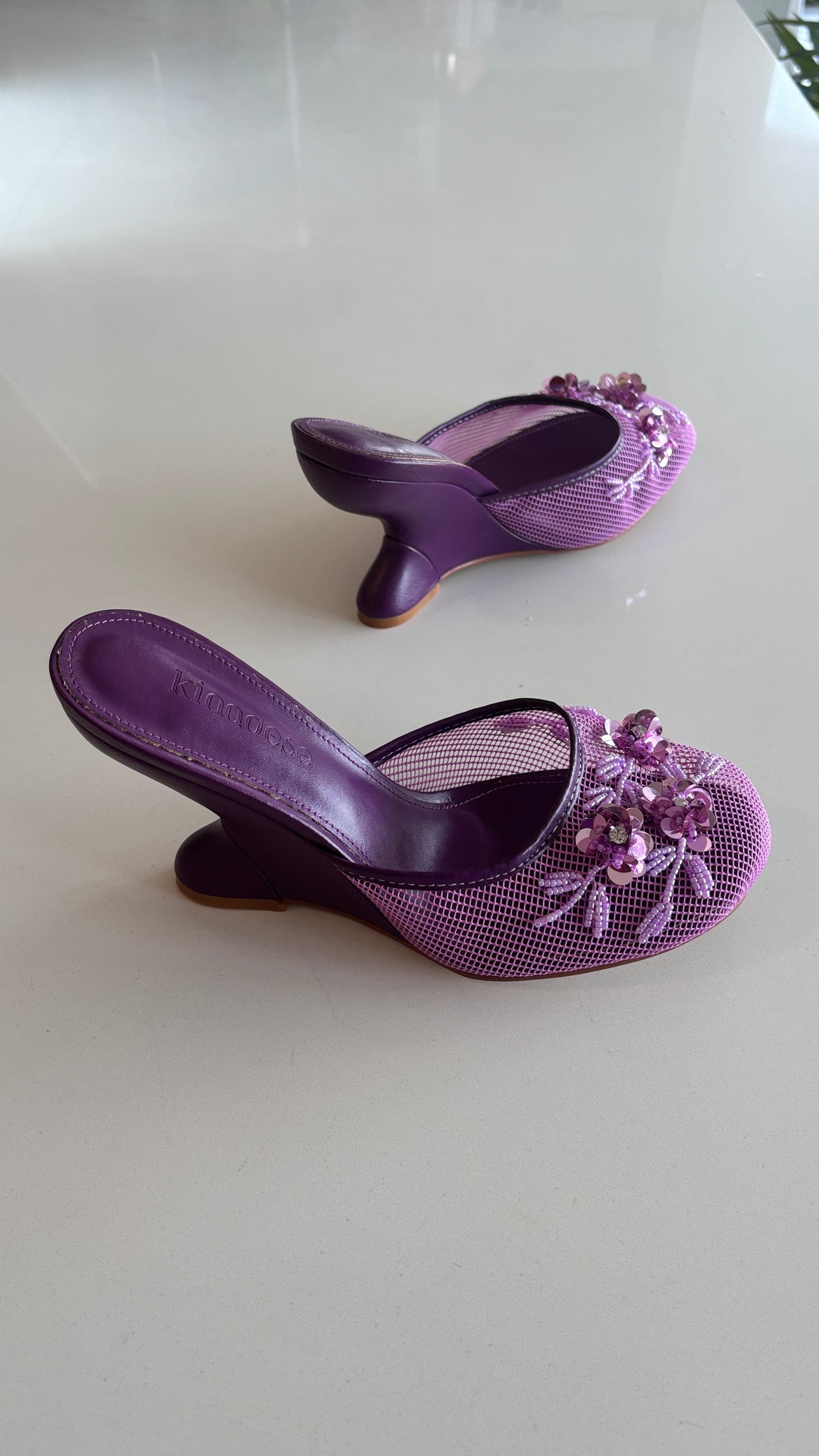 VIOLET "Chinese Slipper" Heels