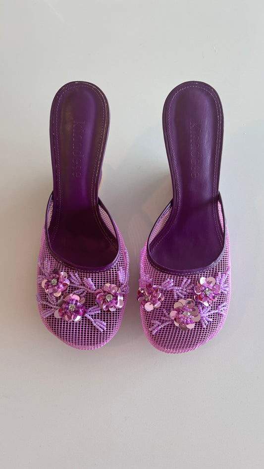 VIOLET "Chinese Slipper" Heels