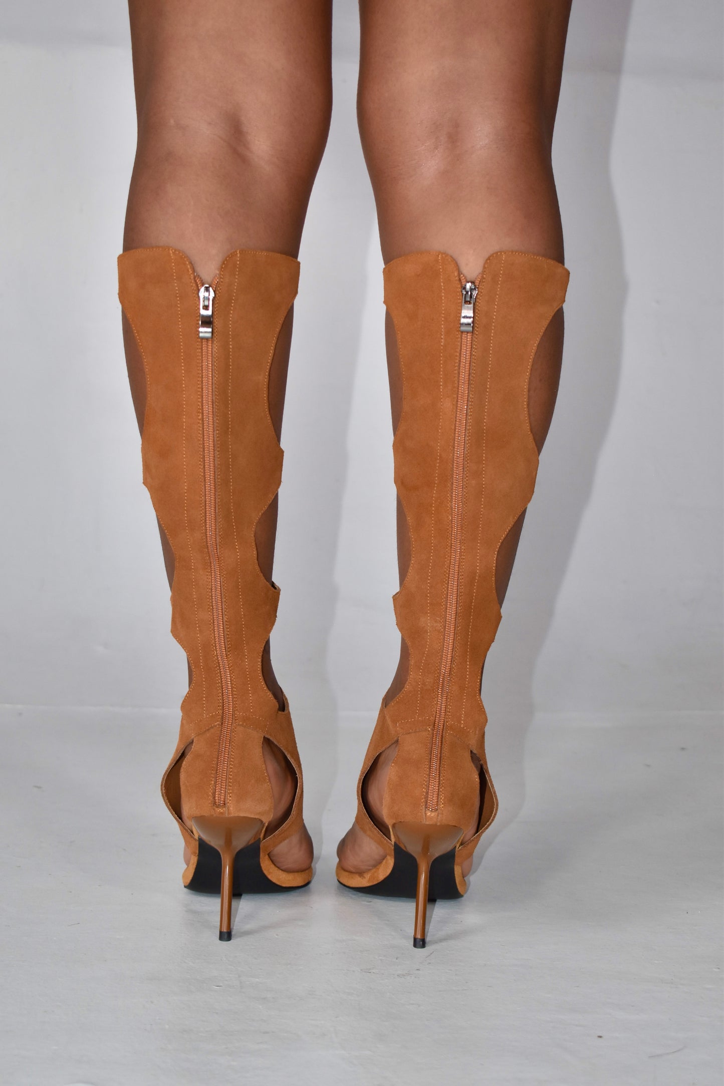 IOANNES SUEDE THONG BOOTS -ROAN BROWN