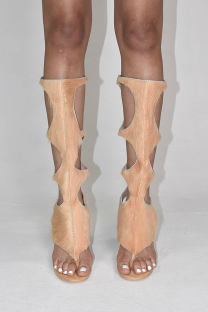 IOANNES COWHIDE THONG BOOTS